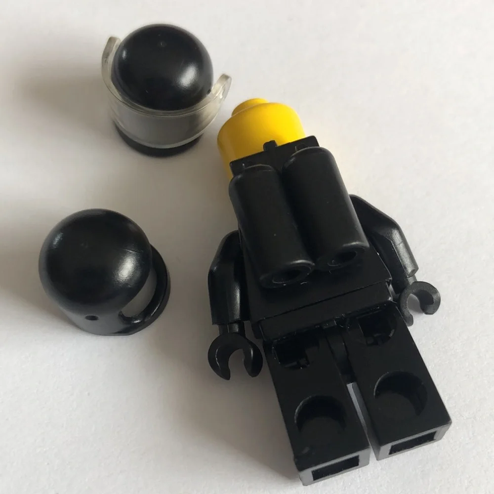 Lego minifig astronaut